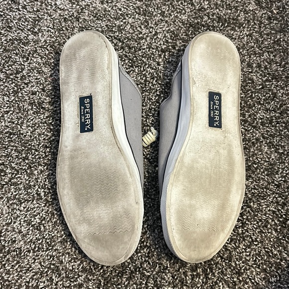 Sperry Top-Sider gray and white striped sneakers size 10 - Picture 6 of 9